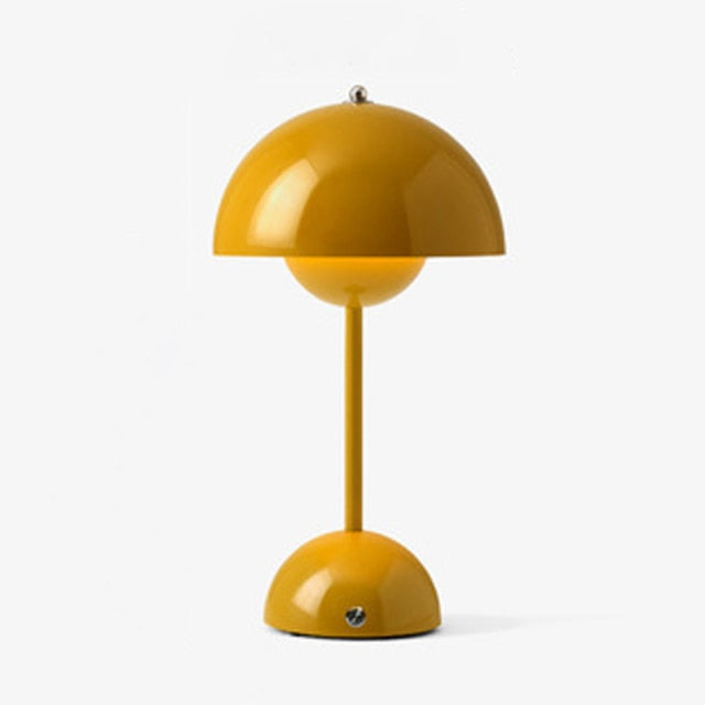 The Mångata - Retro Table Lamp